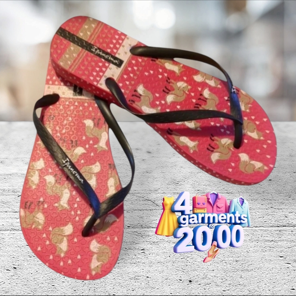 Ladies impanema sandals size 8/9 US